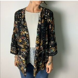 Meadow Rue Cassia silk floral kimono size small